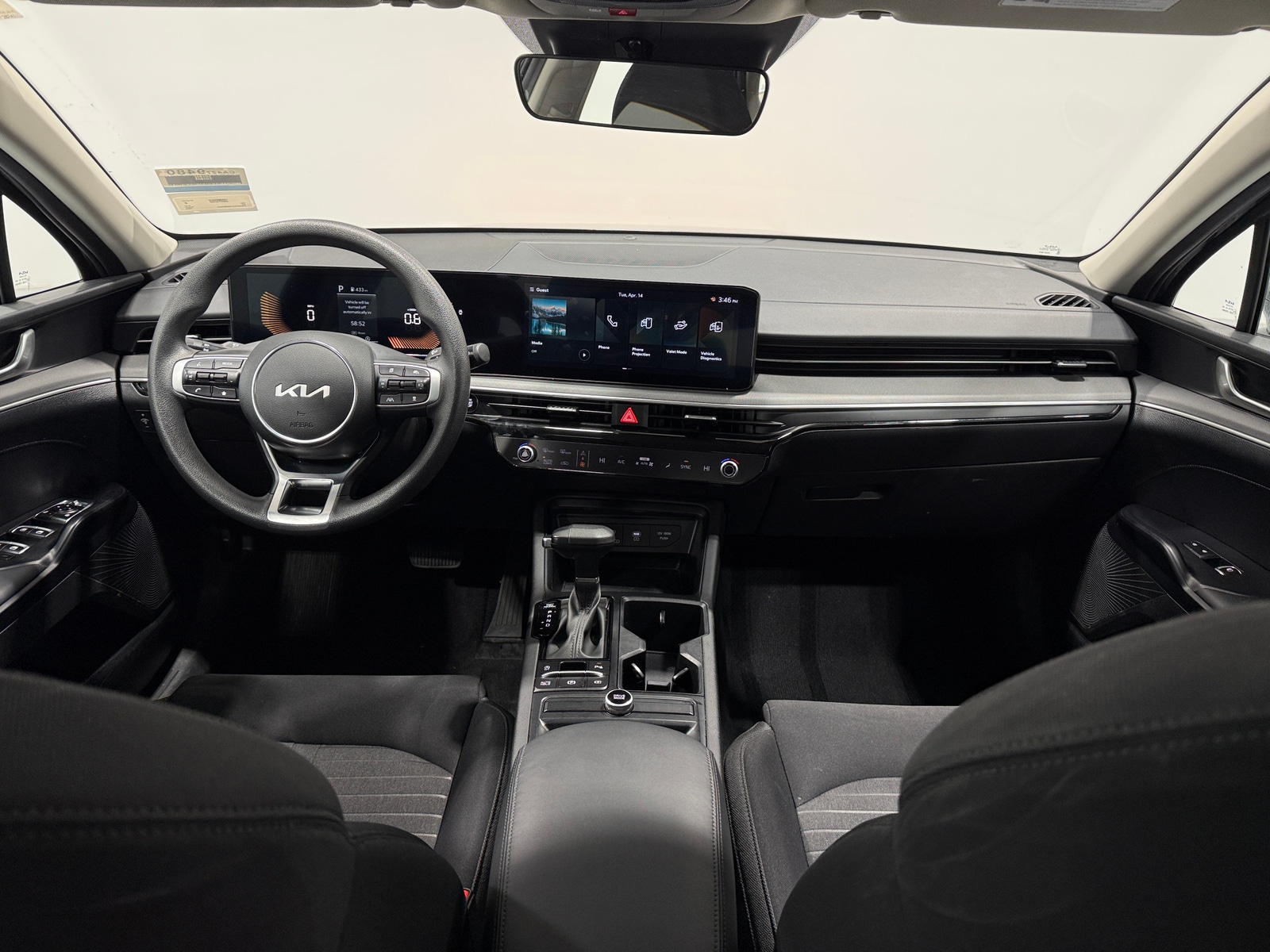 Thumbnail: 2025 Kia K5 - 3