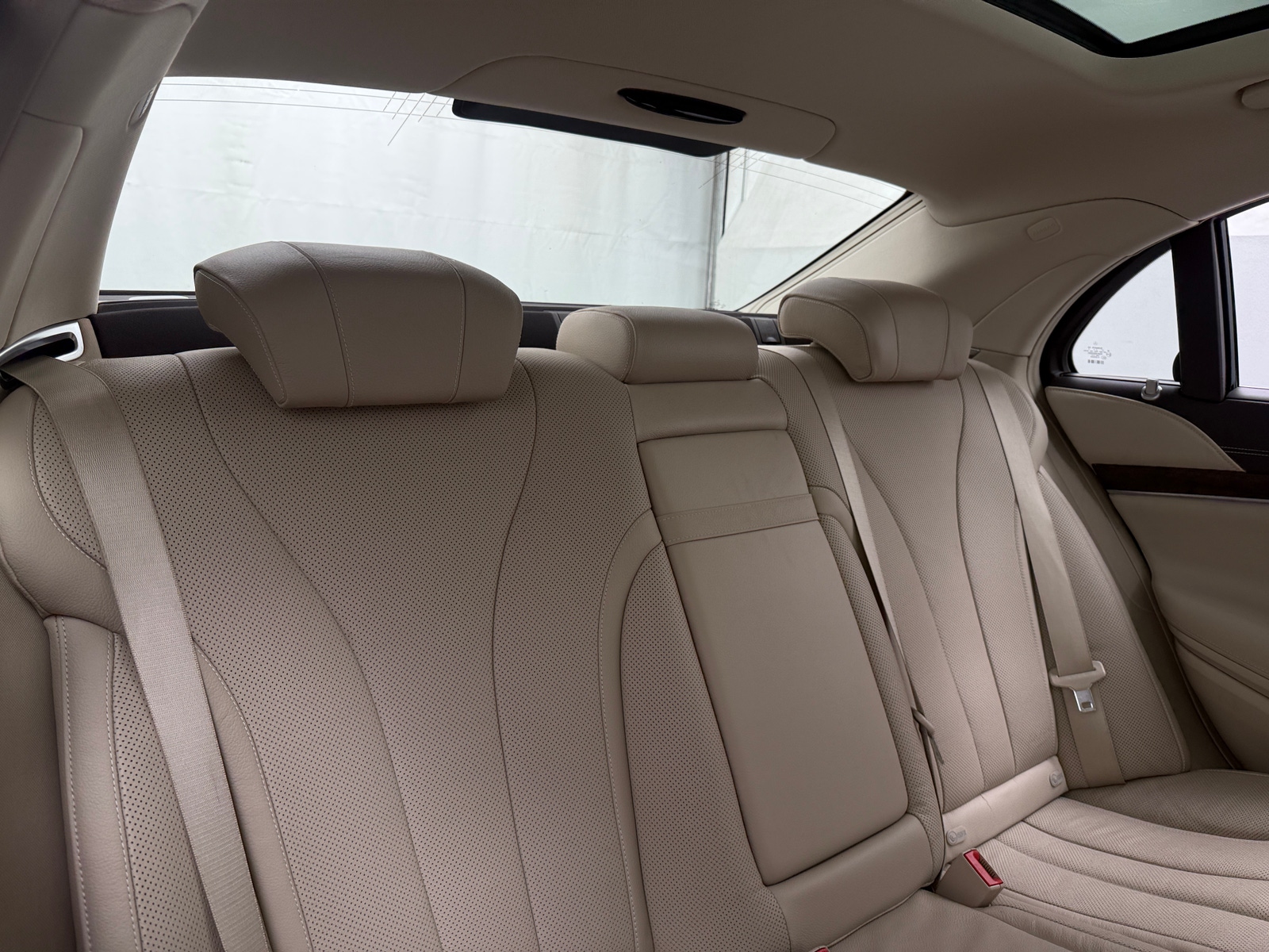 Thumbnail: 2015 Mercedes-Benz S-Class - 5