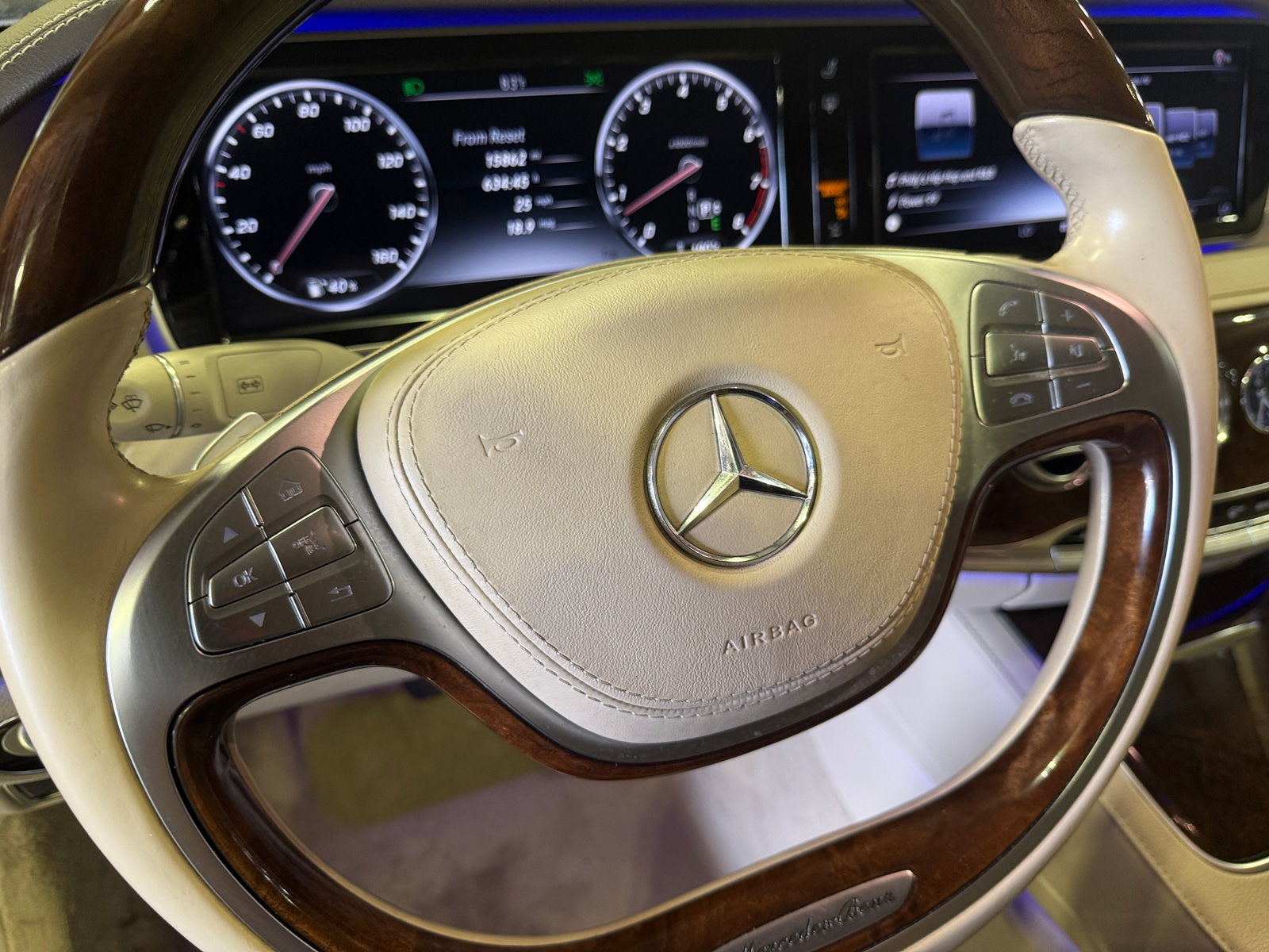 Thumbnail: 2015 Mercedes-Benz S-Class - 4