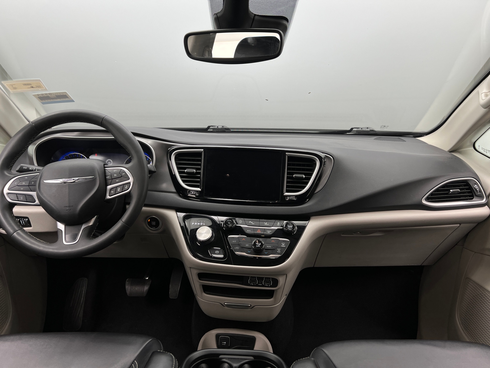 Thumbnail: 2024 Chrysler Pacifica - 2