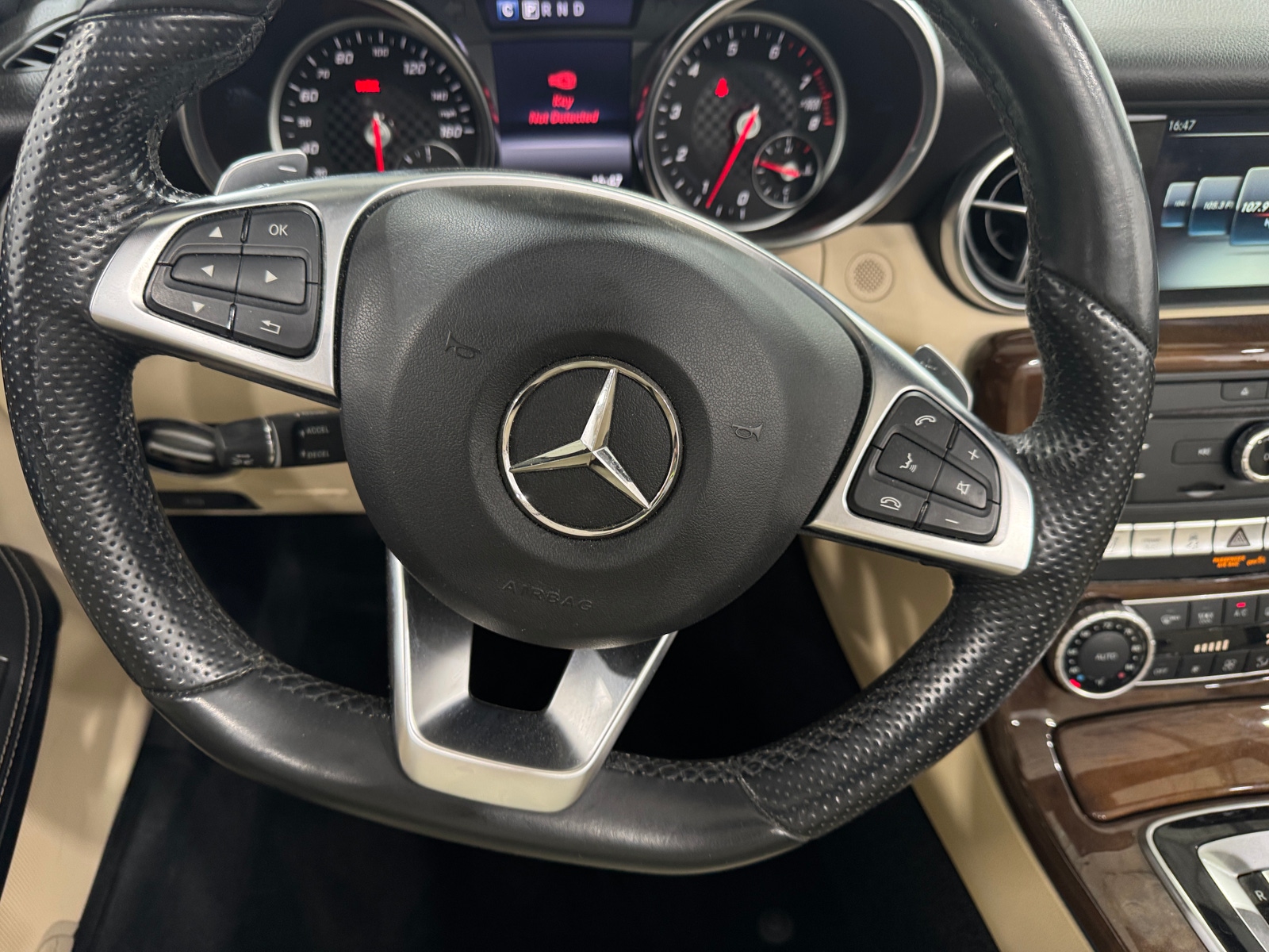 Thumbnail: 2017 Mercedes-Benz SLC - 4