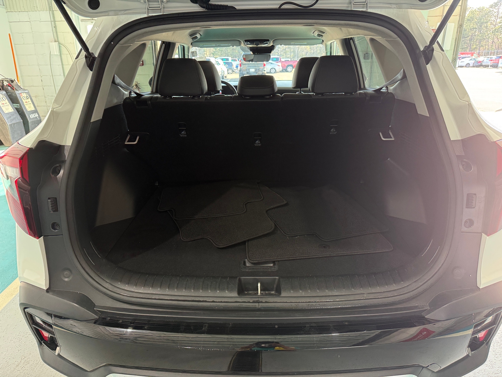 Thumbnail: 2025 Kia Seltos - 6