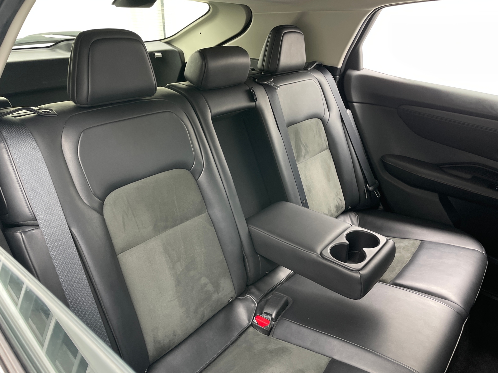 Thumbnail: 2023 Nissan Ariya - 5