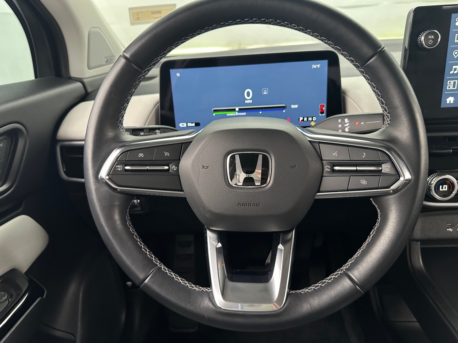 Thumbnail: 2024 Honda Prologue - 4