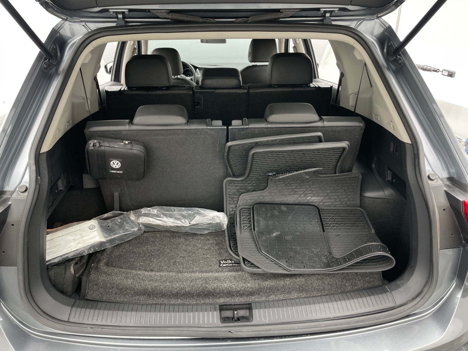 Thumbnail: 2020 Volkswagen Tiguan - 6