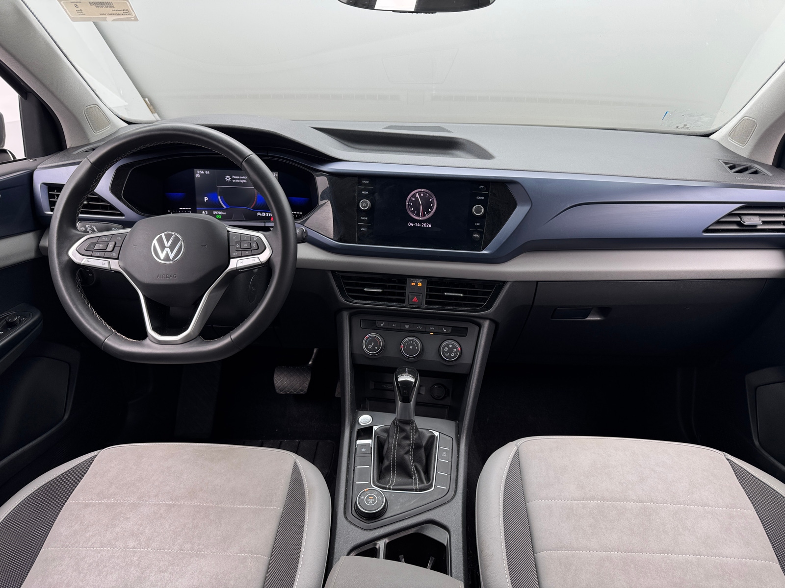 Thumbnail: 2022 Volkswagen Taos - 2