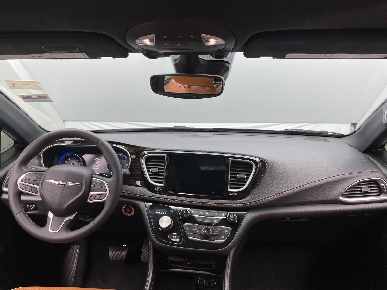 Thumbnail: 2022 Chrysler Pacifica - 2