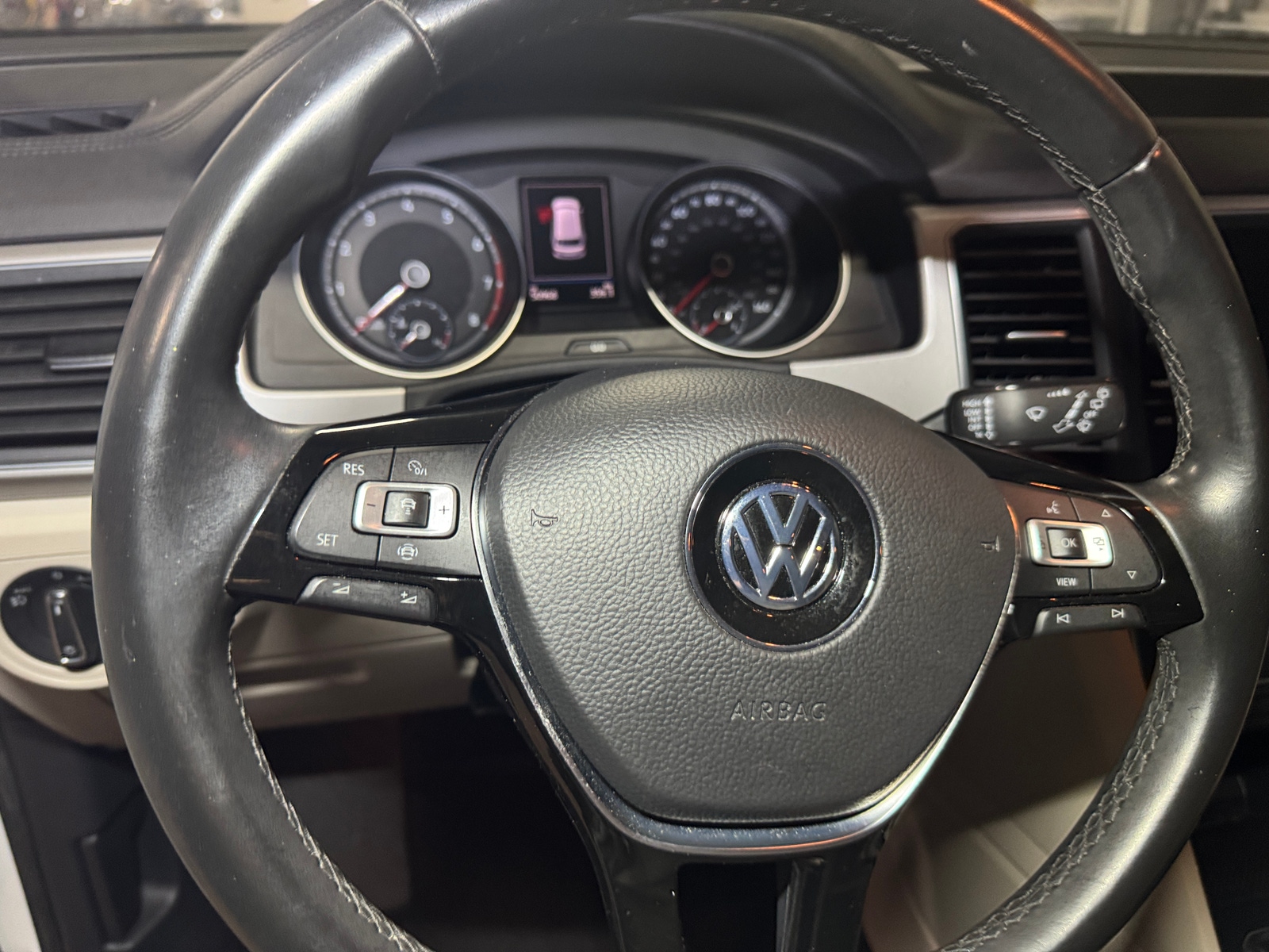 Thumbnail: 2019 Volkswagen Atlas - 4