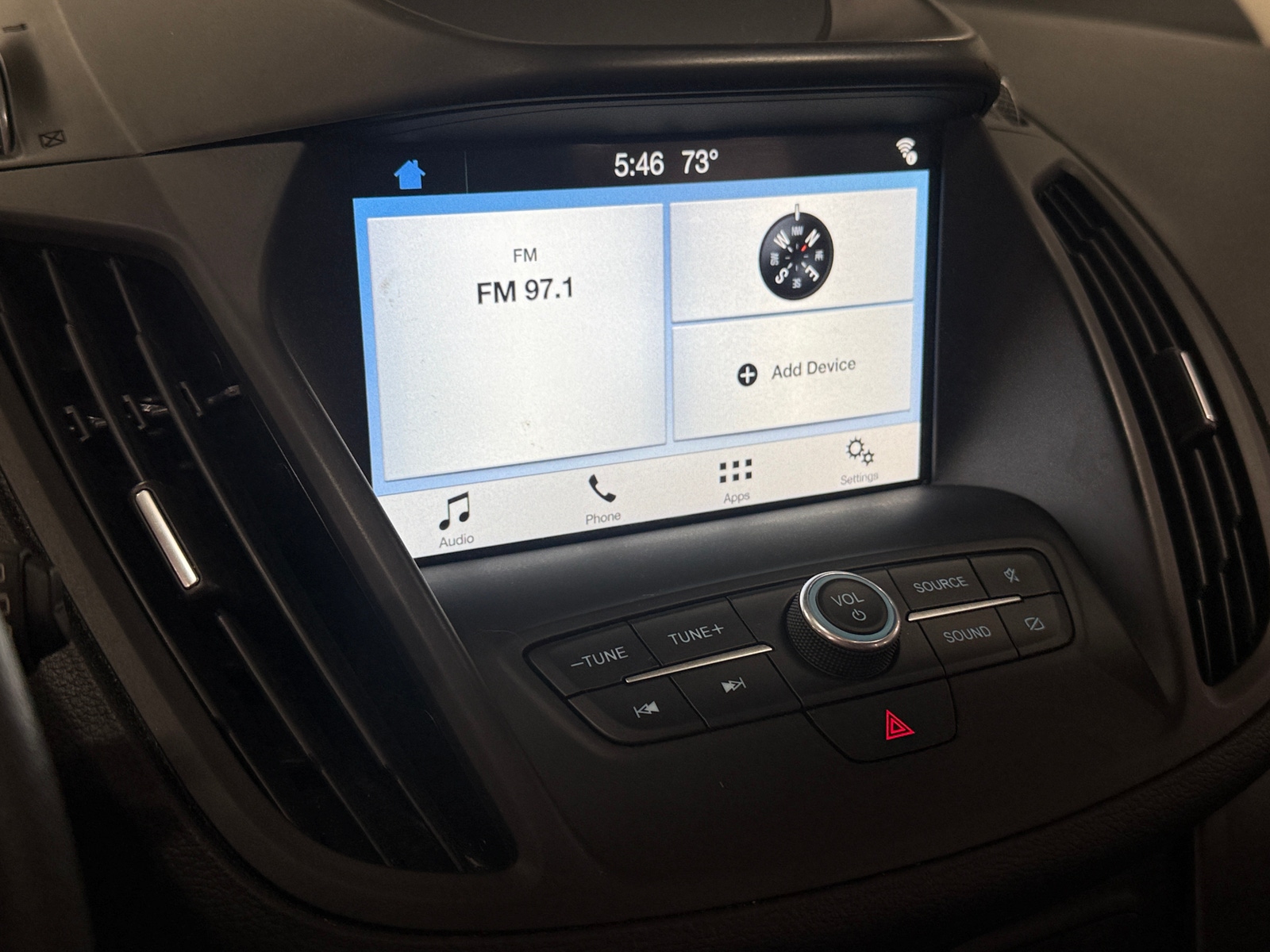 Thumbnail: 2019 Ford Escape - 3