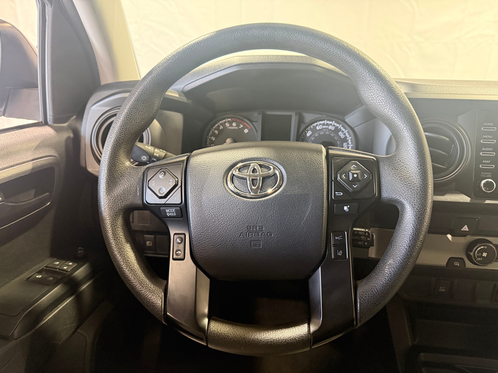 Thumbnail: 2021 Toyota Tacoma - 5