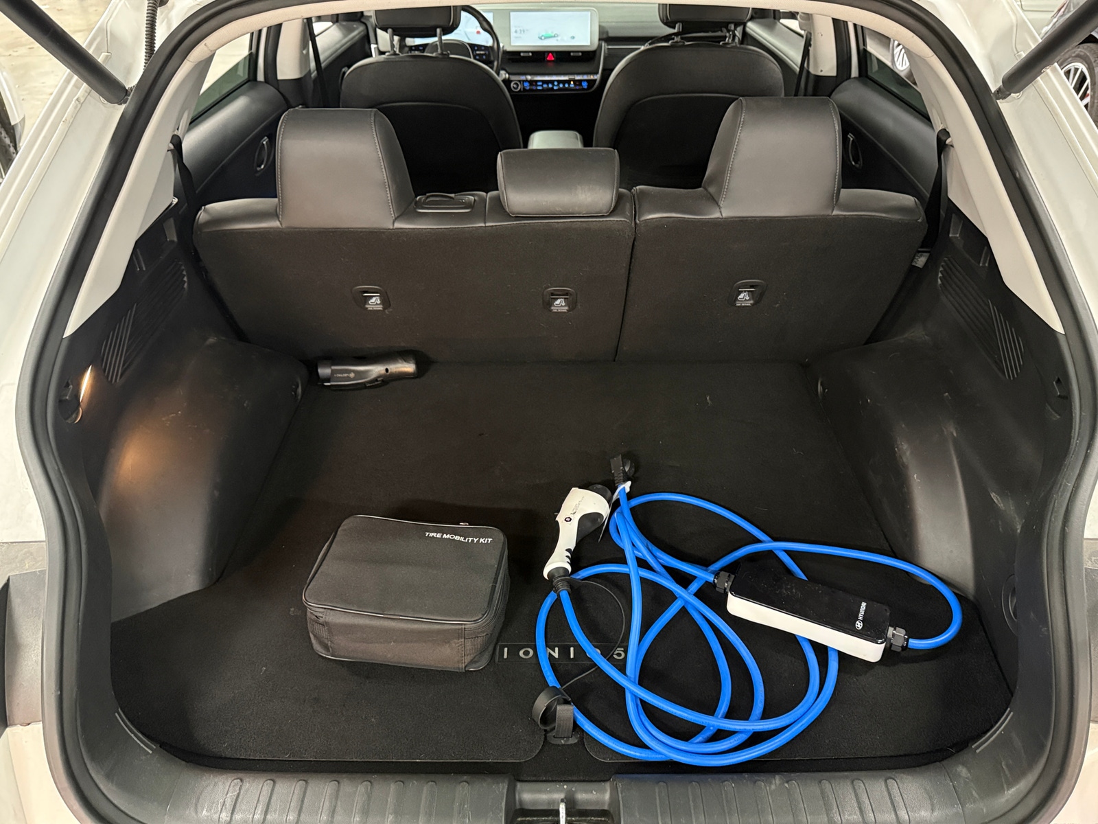 Thumbnail: 2022 Hyundai Ioniq 5 - 6