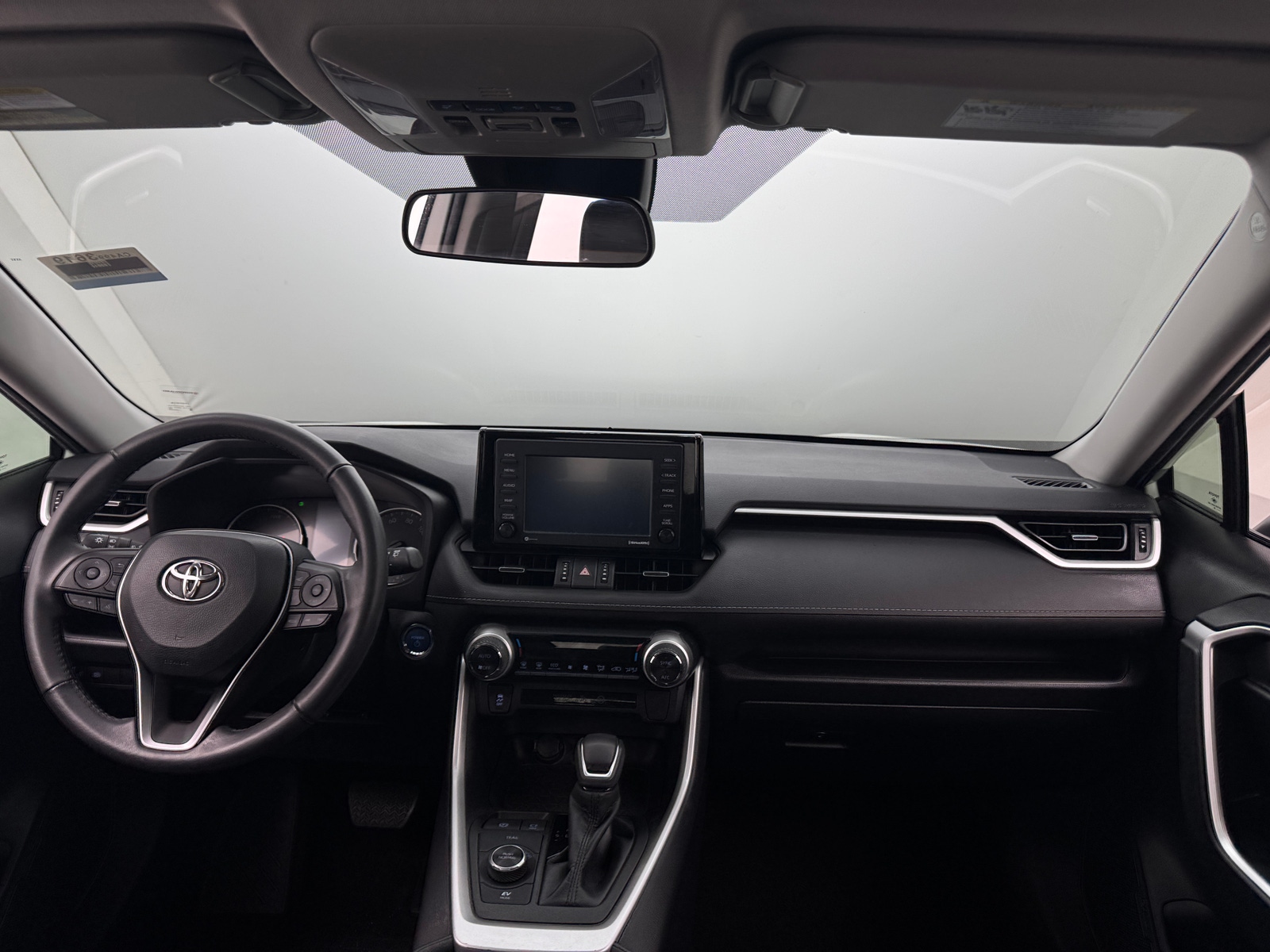 Thumbnail: 2022 Toyota RAV4 - 2