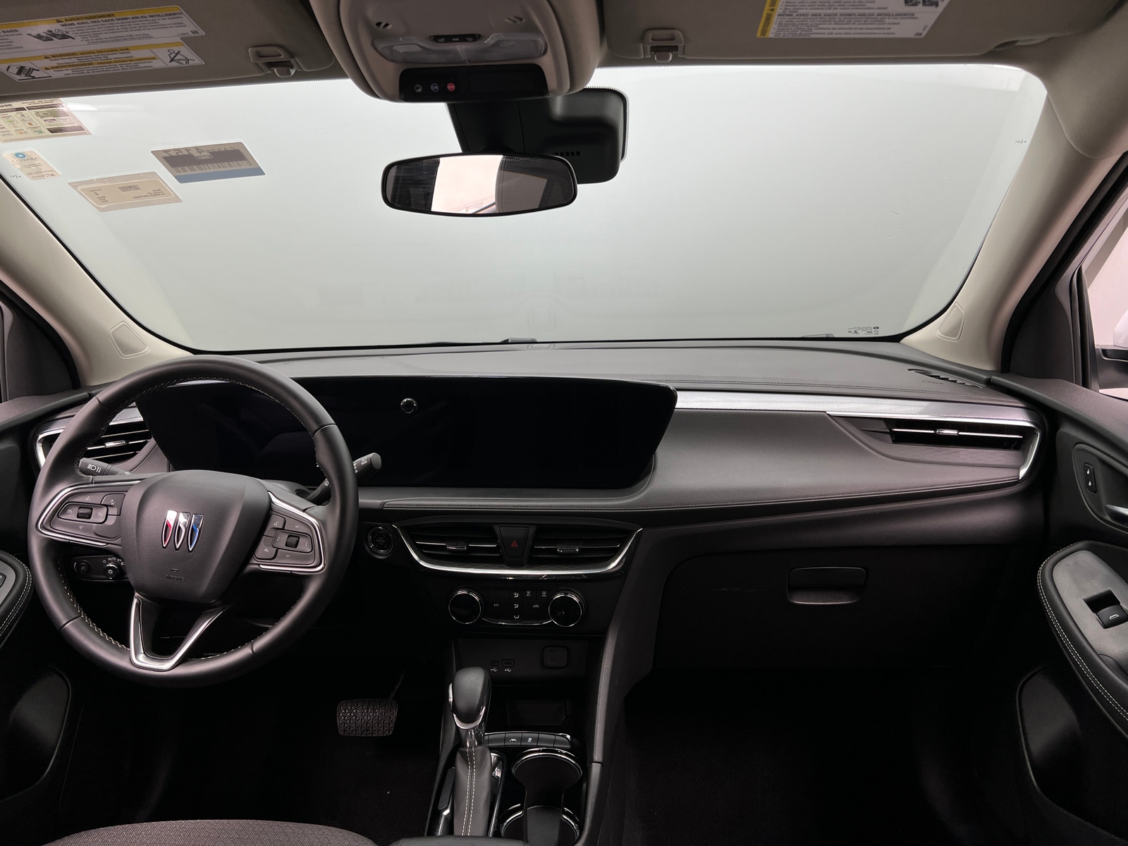 Thumbnail: 2025 Buick Encore GX - 2