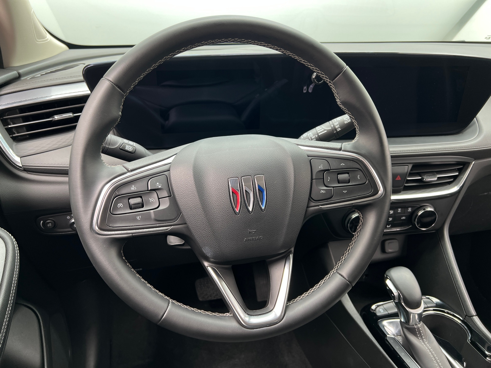 Thumbnail: 2025 Buick Encore GX - 4