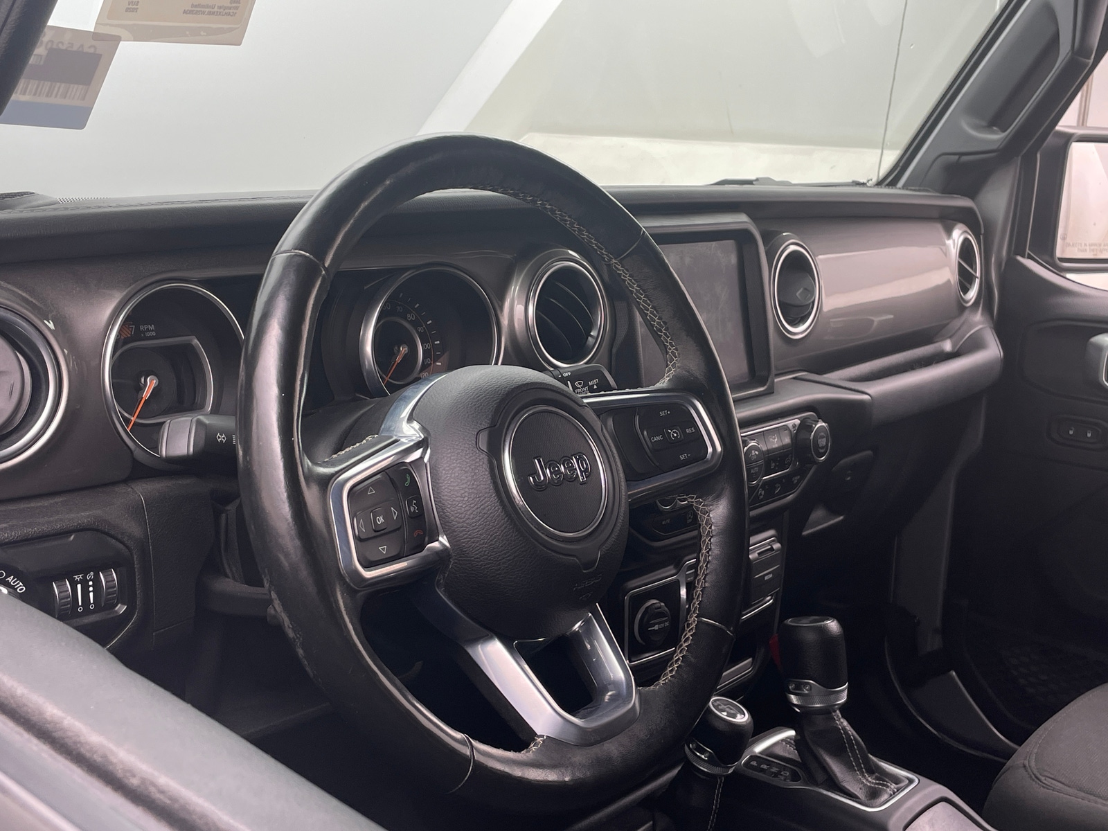 Thumbnail: 2020 Jeep Wrangler - 5