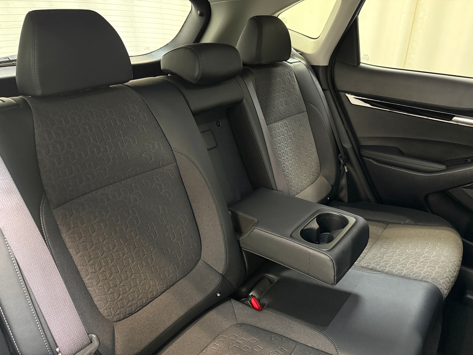 Thumbnail: 2025 Kia Seltos - 6