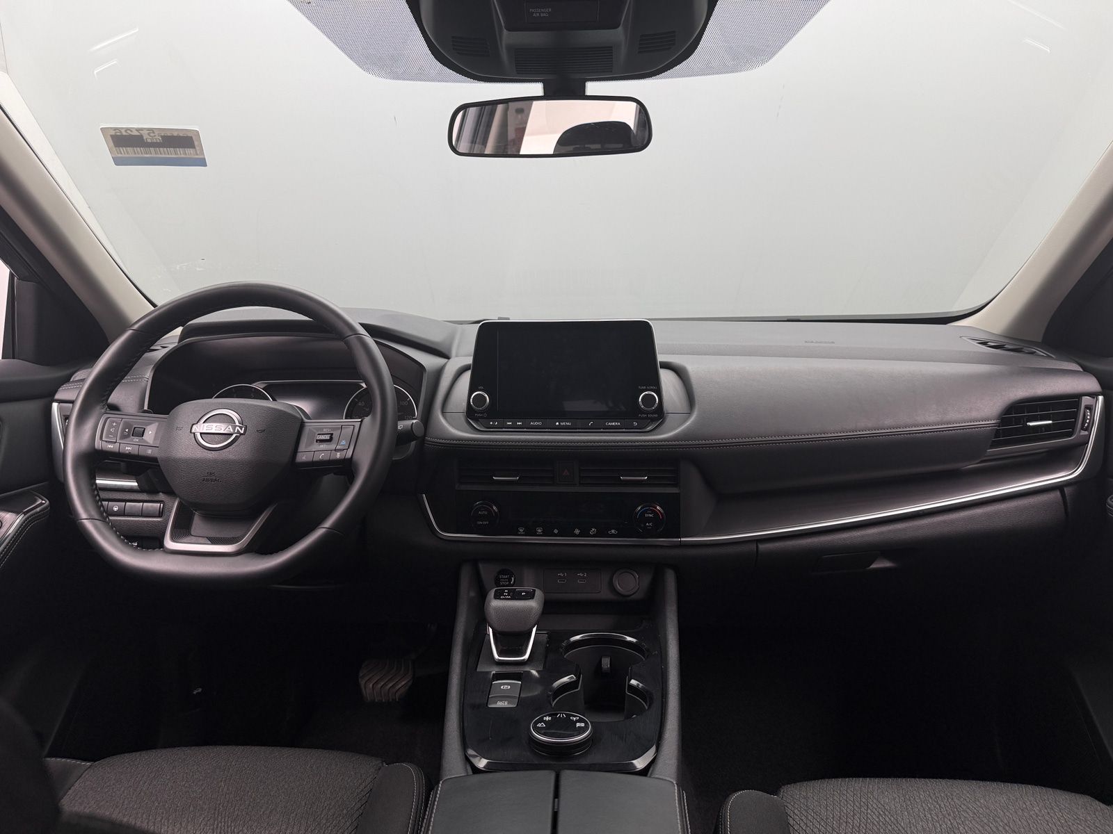 Thumbnail: 2025 Nissan Rogue - 3