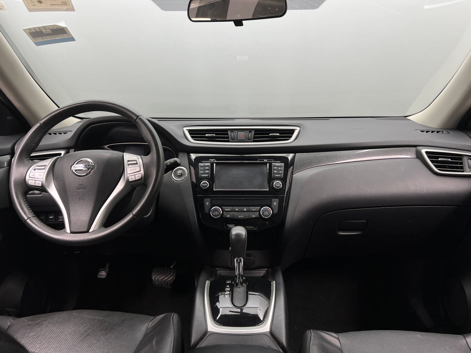 Thumbnail: 2016 Nissan Rogue - 2