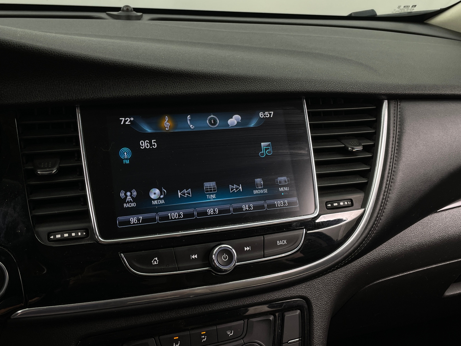 Thumbnail: 2019 Buick Encore - 4