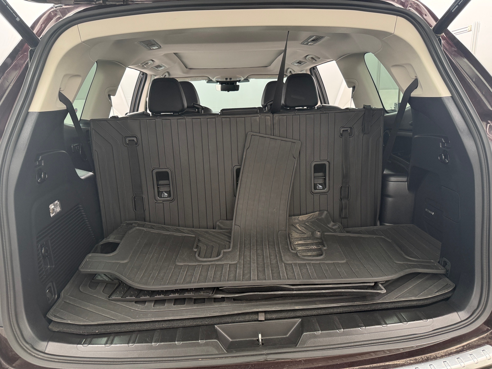 Thumbnail: 2023 Subaru Ascent - 6