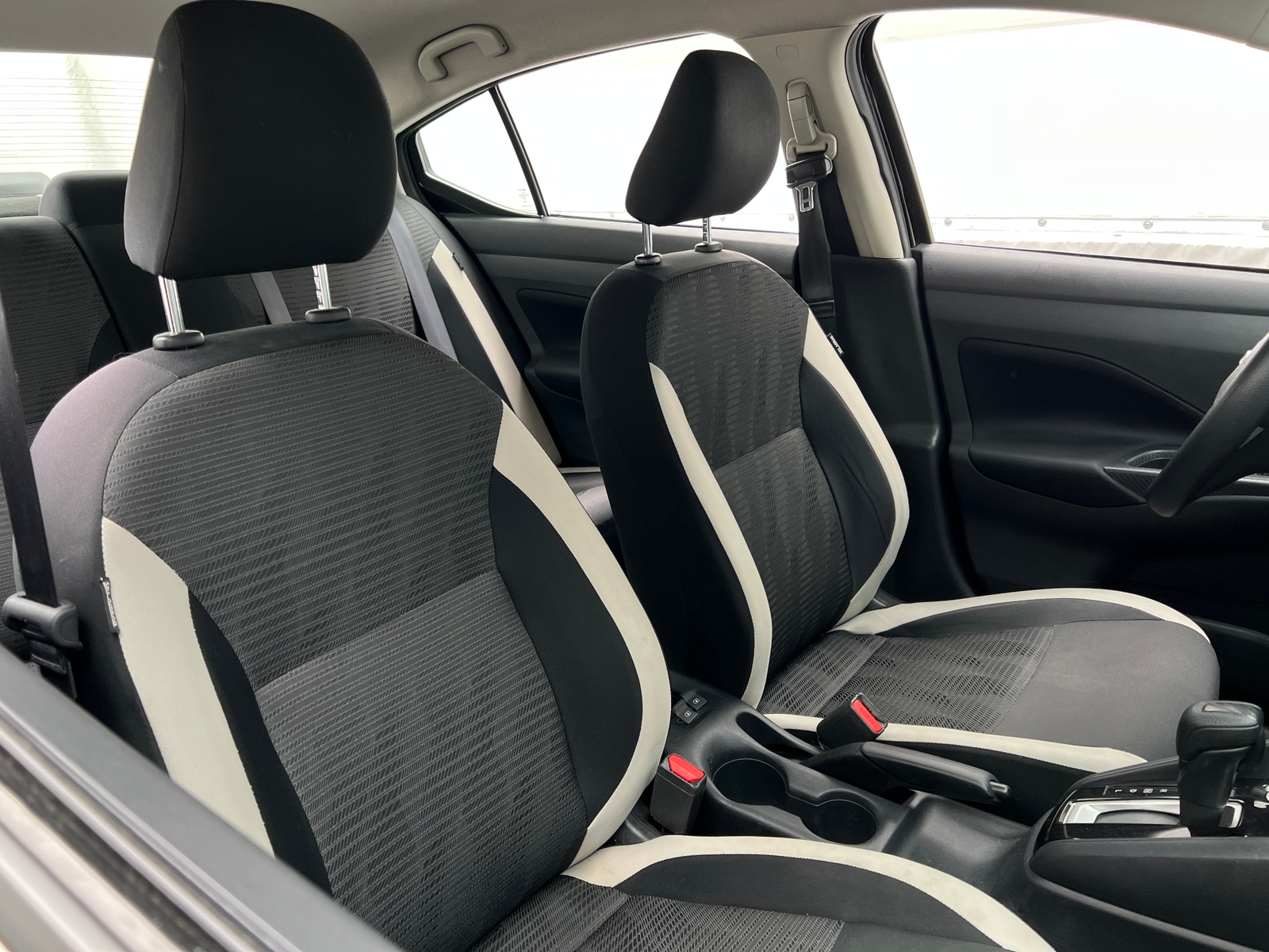 Thumbnail: 2022 Nissan Versa - 2