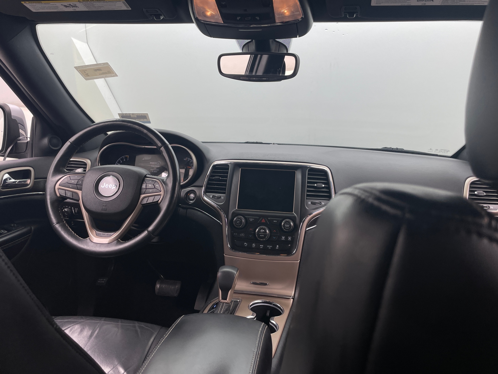 Thumbnail: 2017 Jeep Grand Cherokee - 2