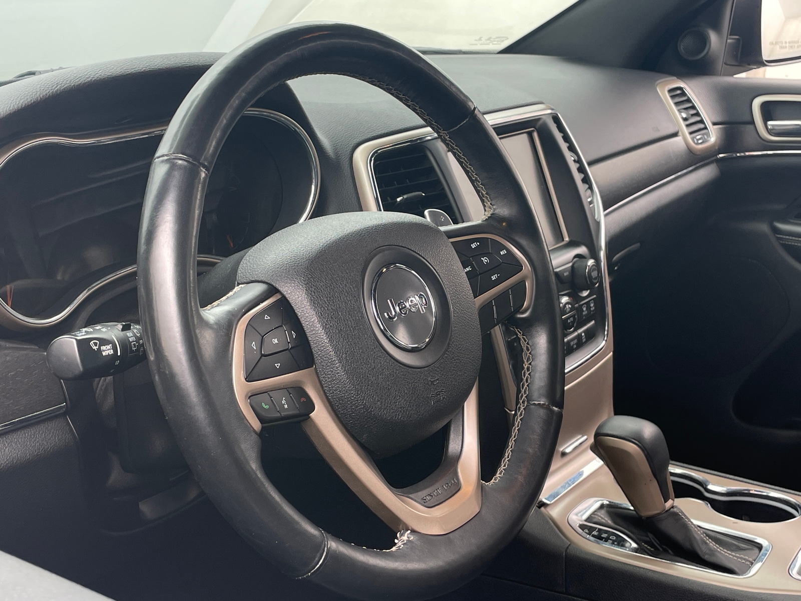 Thumbnail: 2017 Jeep Grand Cherokee - 4