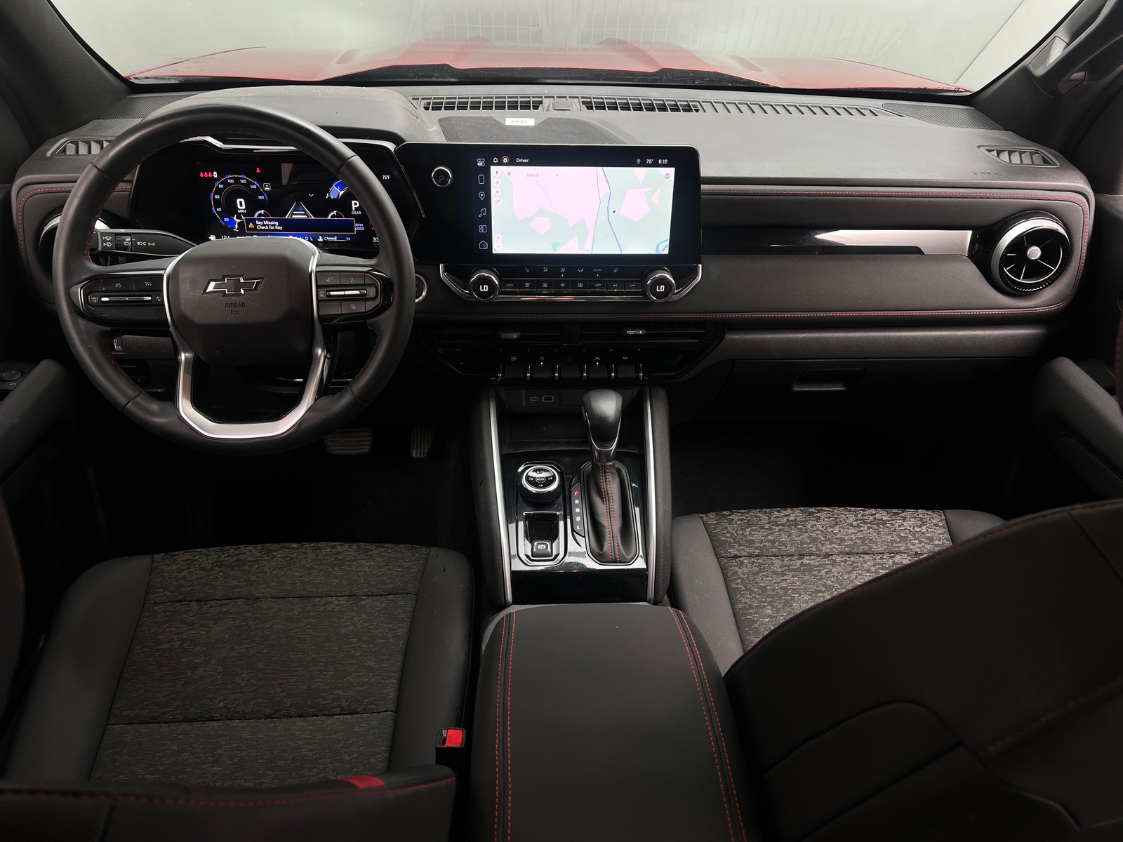 Thumbnail: 2024 Chevrolet Colorado - 3