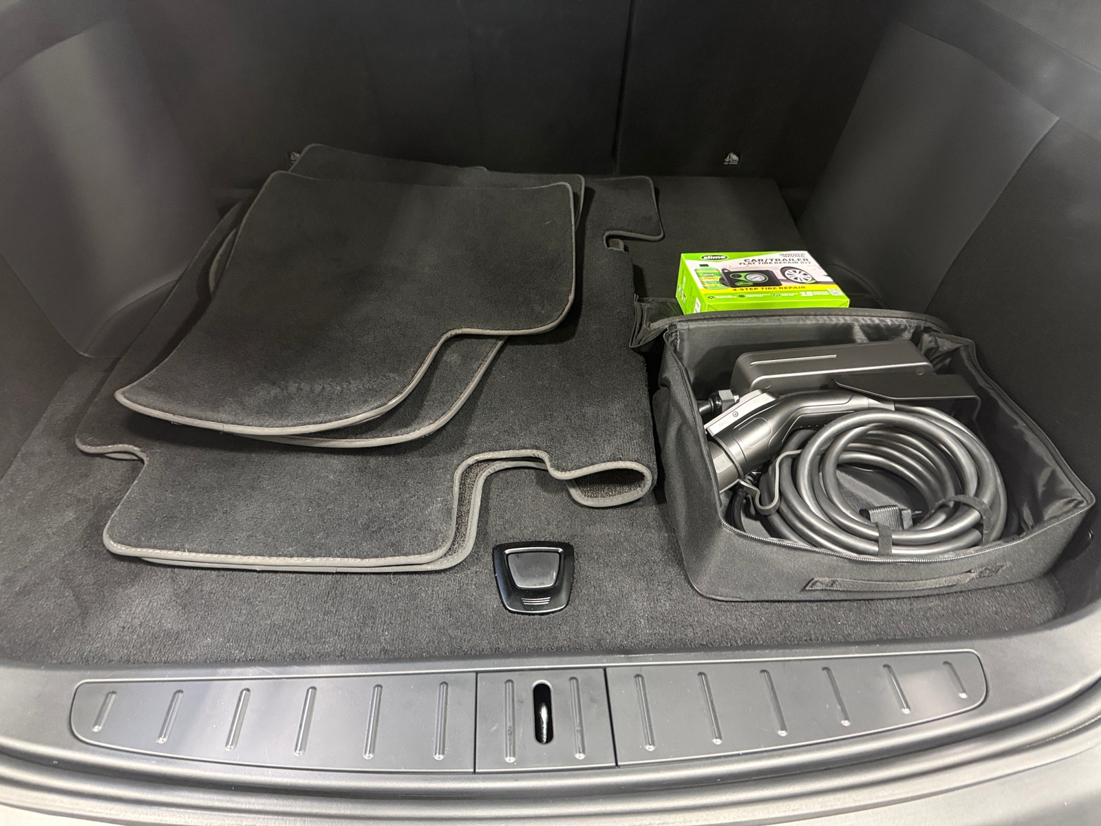 Thumbnail: 2020 Tesla Model X - 6