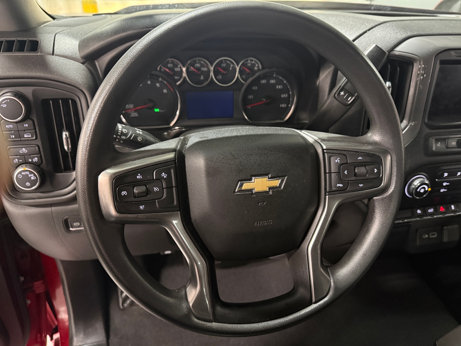Thumbnail: 2021 Chevrolet Silverado 1500 - 5