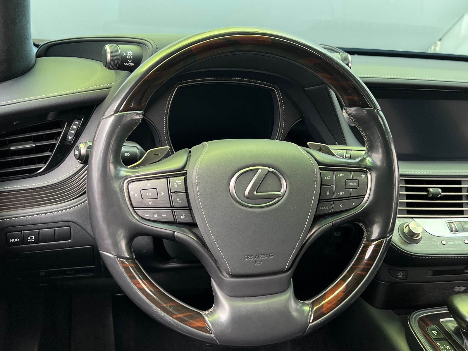 Thumbnail: 2018 Lexus LS - 4