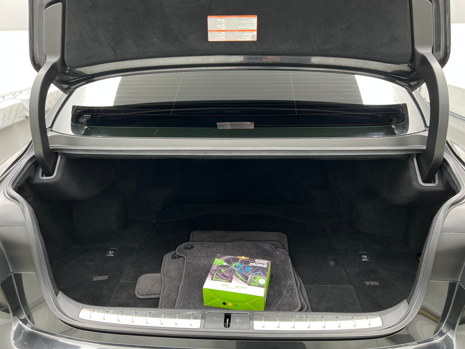 Thumbnail: 2018 Lexus LS - 6