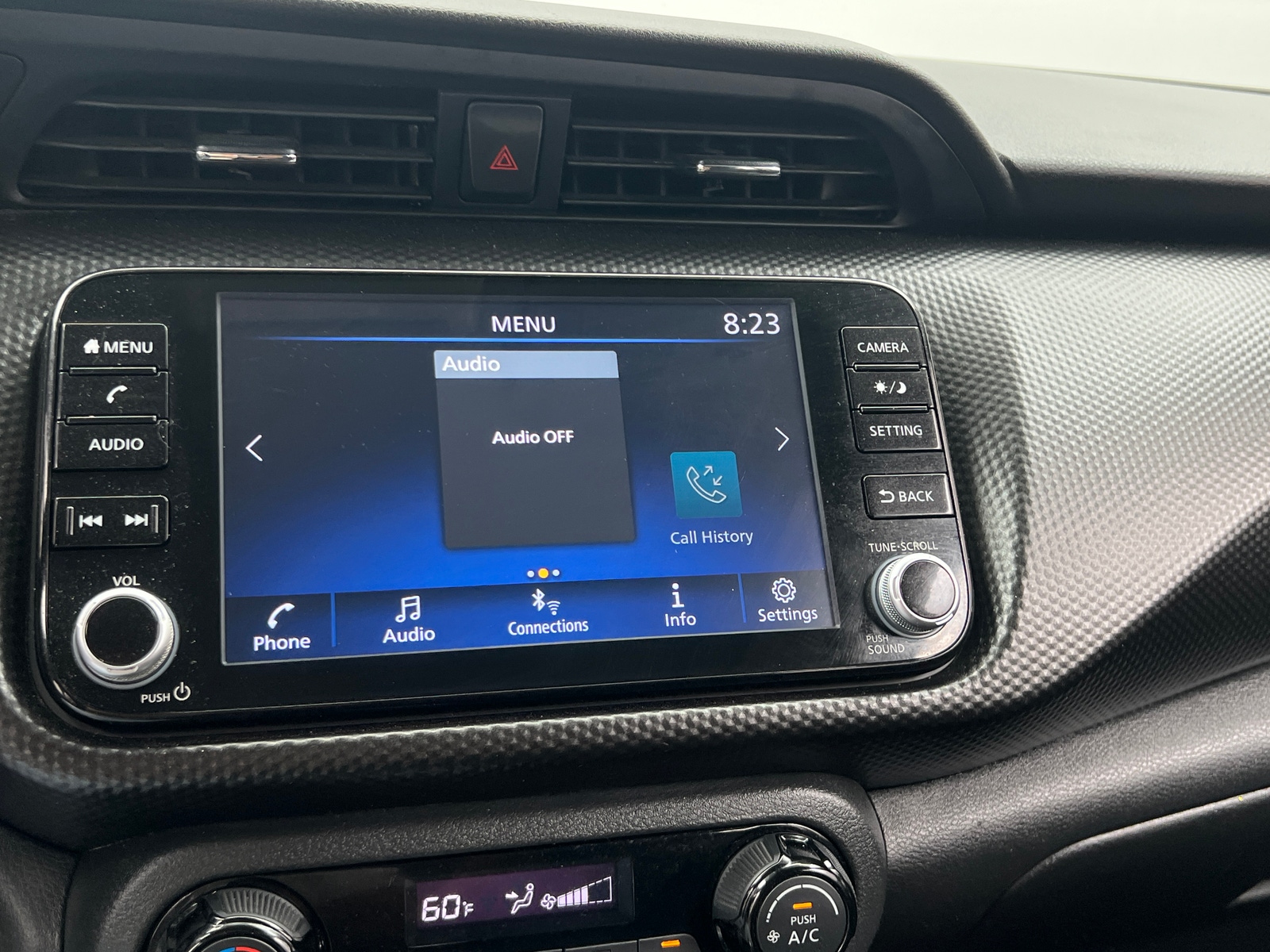 Thumbnail: 2021 Nissan Kicks - 4