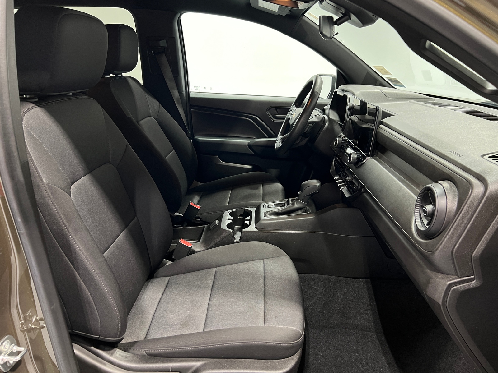 Thumbnail: 2024 Chevrolet Colorado - 2