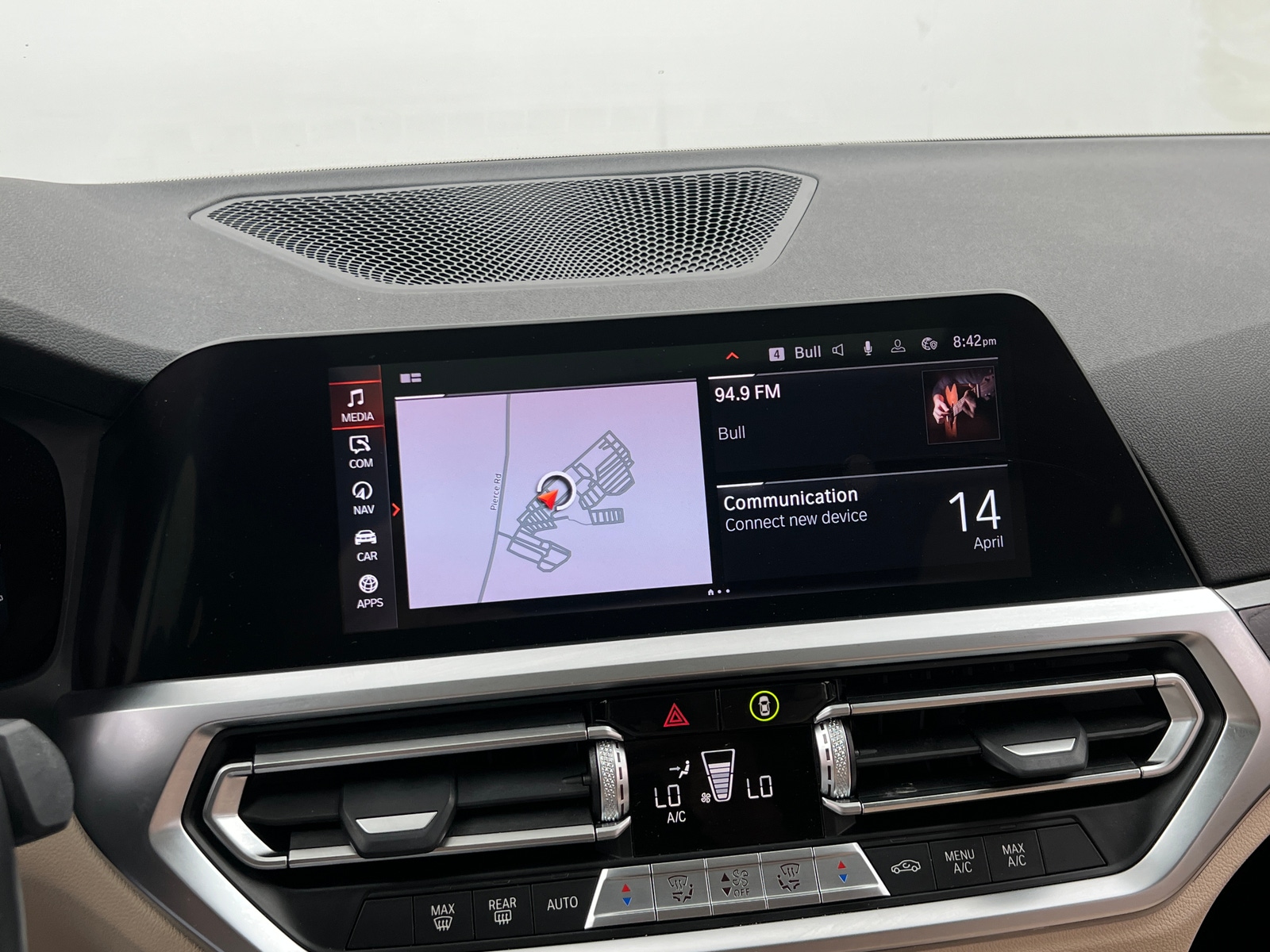 Thumbnail: 2021 BMW 3 Series - 3