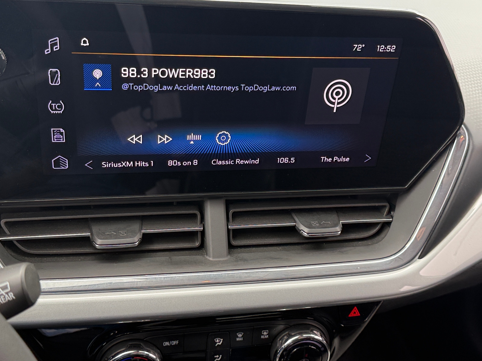 Thumbnail: 2025 Chevrolet Trax - 4