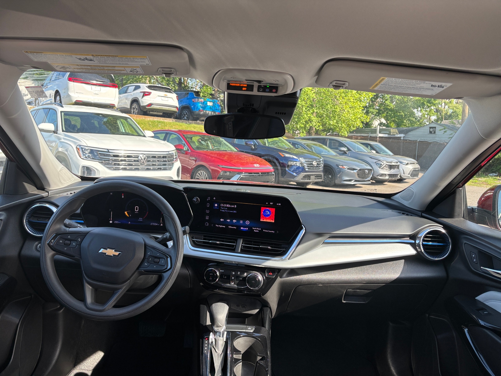 Thumbnail: 2025 Chevrolet Trax - 3