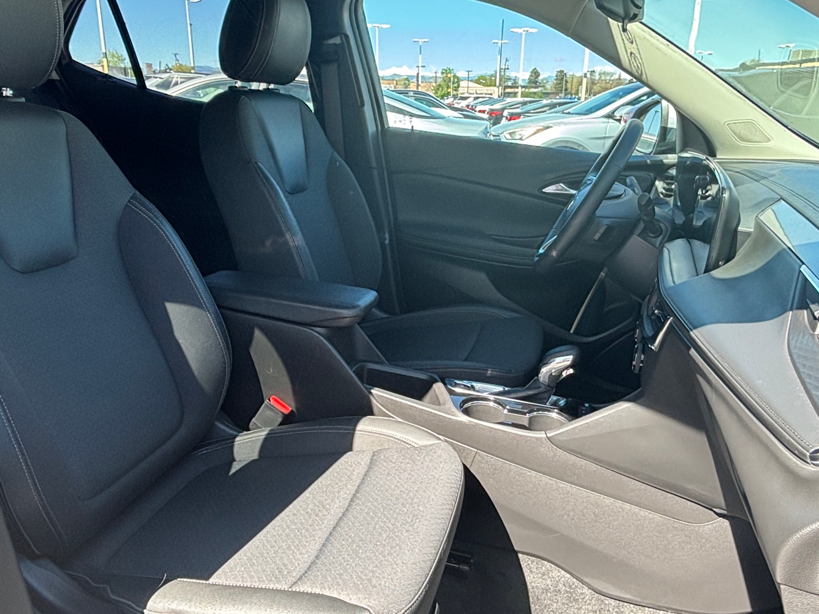 Thumbnail: 2025 Buick Encore GX - 2