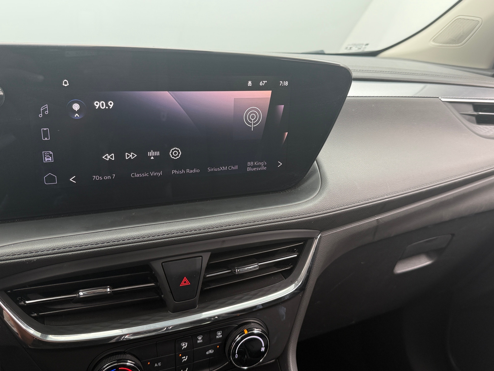 Thumbnail: 2025 Buick Encore GX - 3