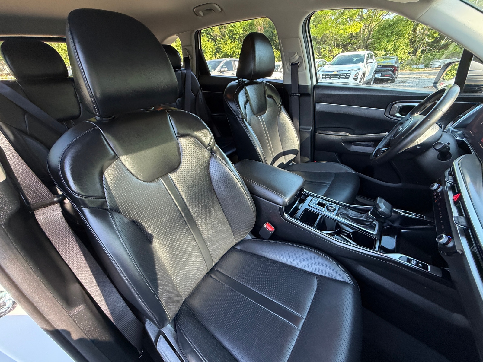 Thumbnail: 2024 Kia Sorento - 2