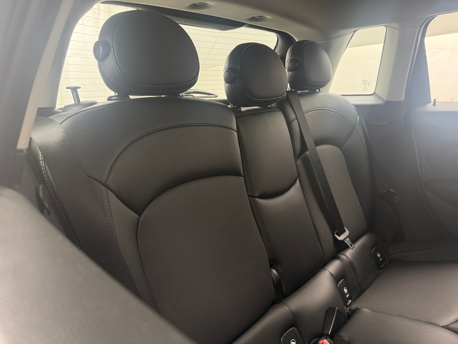 Thumbnail: 2016 MINI Cooper Hardtop - 5