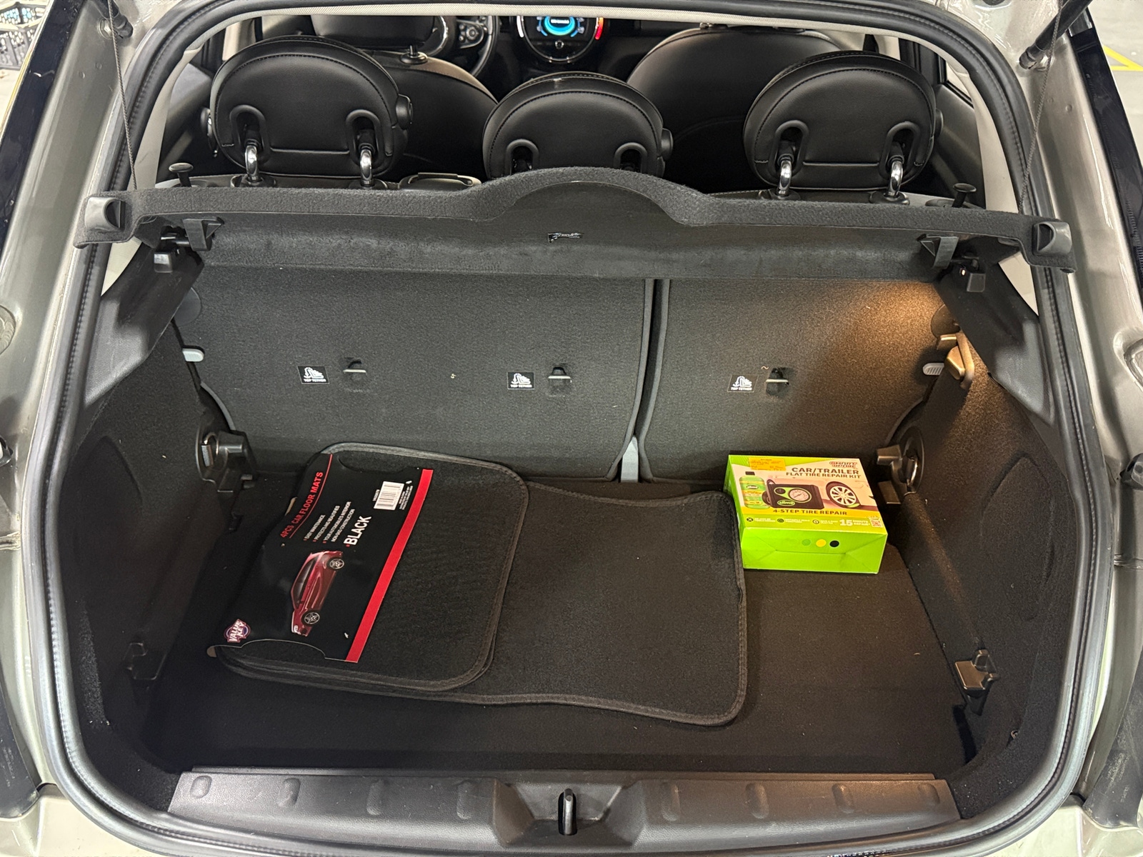 Thumbnail: 2016 MINI Cooper Hardtop - 6