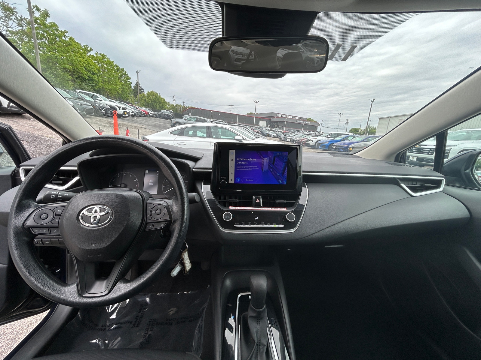 Thumbnail: 2025 Toyota Corolla - 3