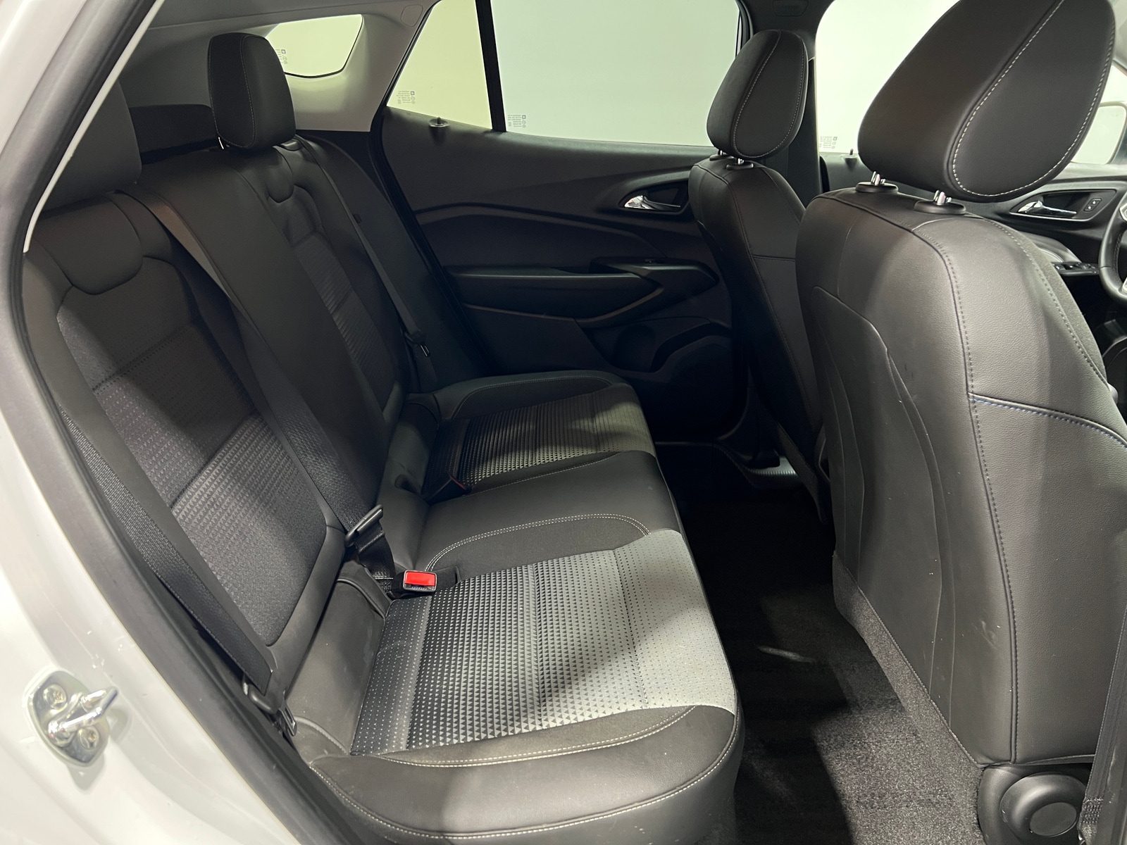 Thumbnail: 2025 Chevrolet Trax - 6