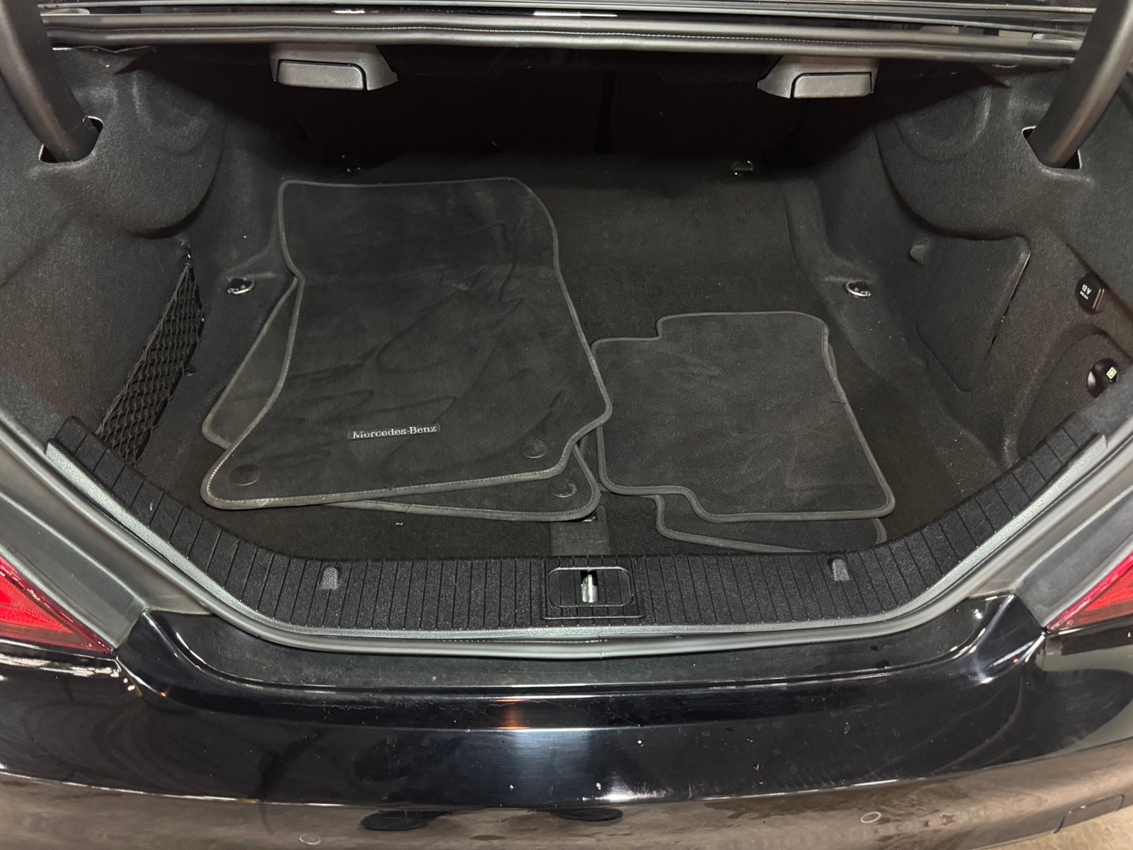 Thumbnail: 2018 Mercedes-Benz CLS - 6