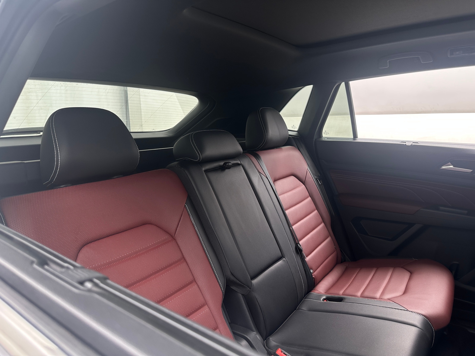 Thumbnail: 2022 Volkswagen Atlas - 5