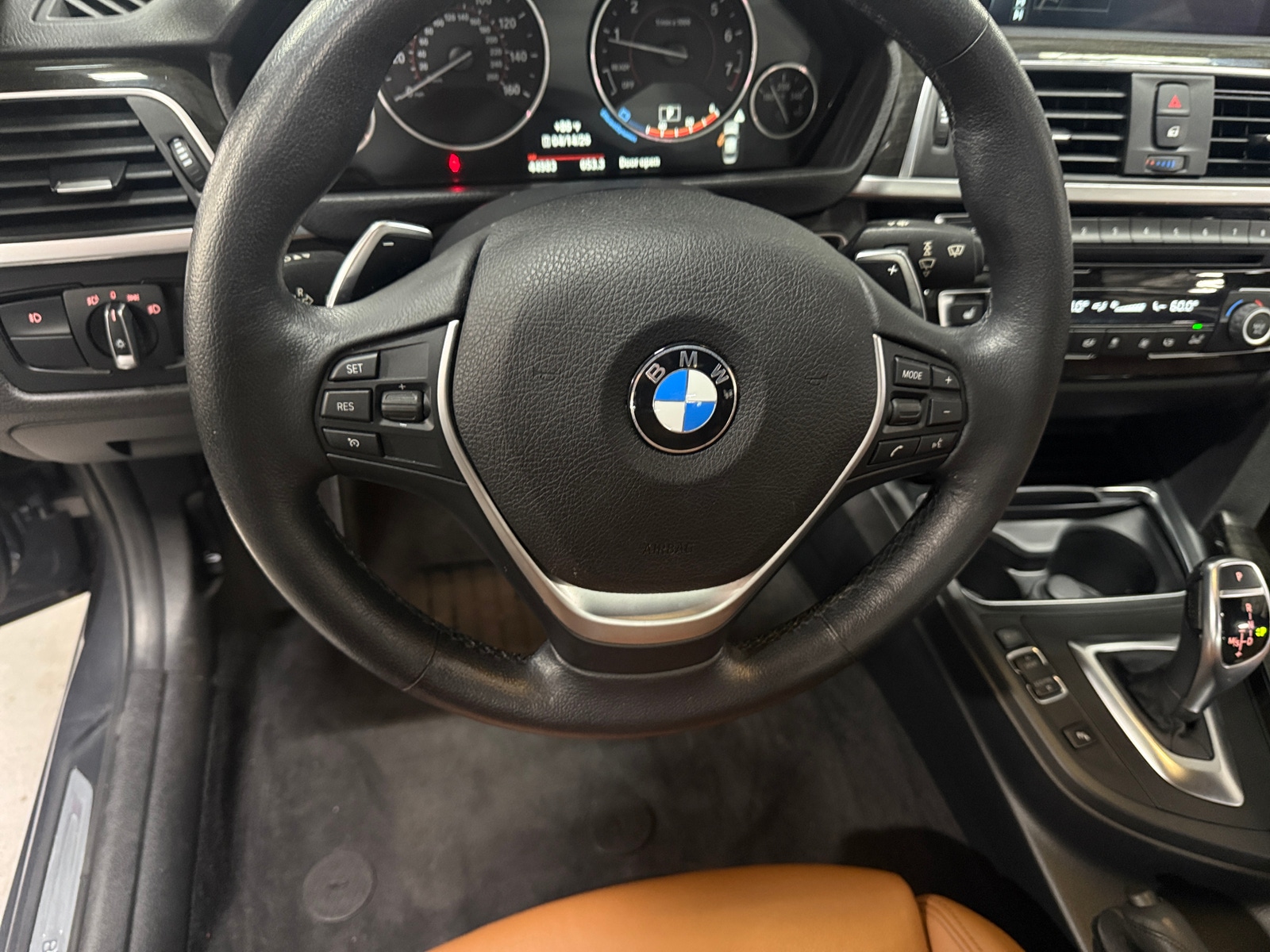 Thumbnail: 2016 BMW 3 Series - 4