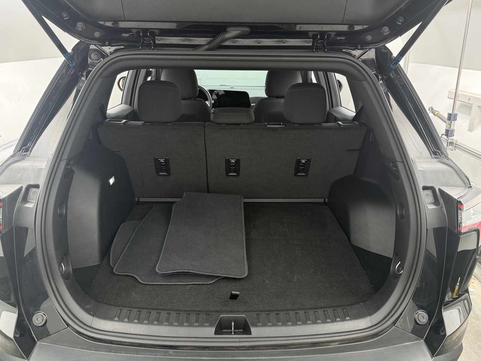 Thumbnail: 2025 Chevrolet Equinox - 7