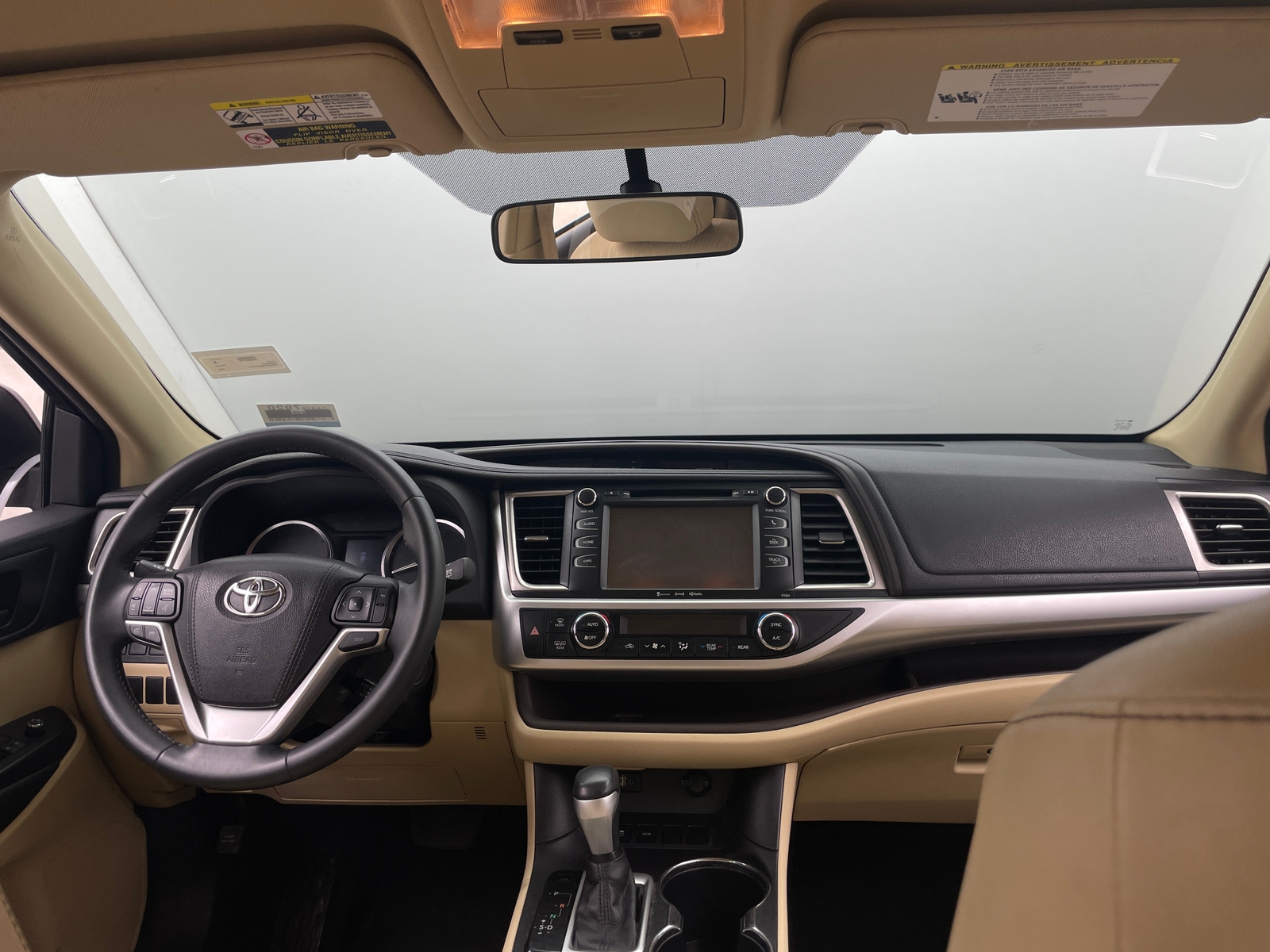 Thumbnail: 2016 Toyota Highlander - 3