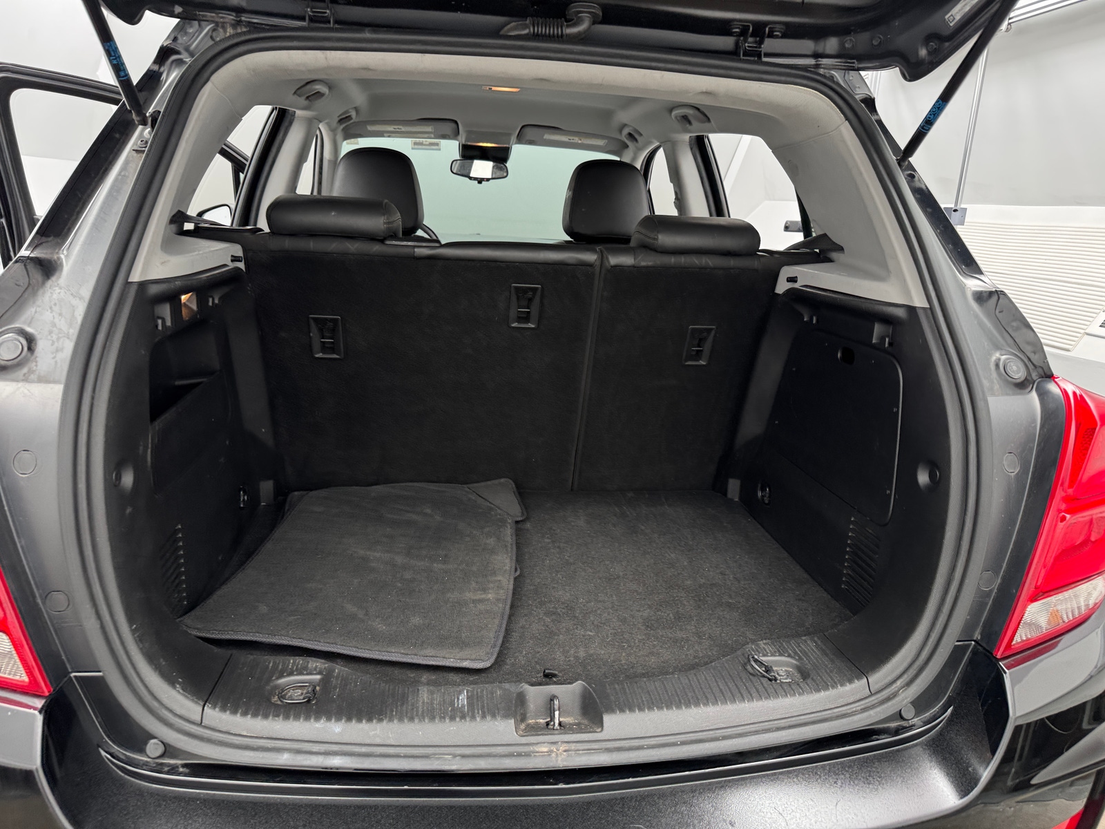 Thumbnail: 2019 Chevrolet Trax - 7